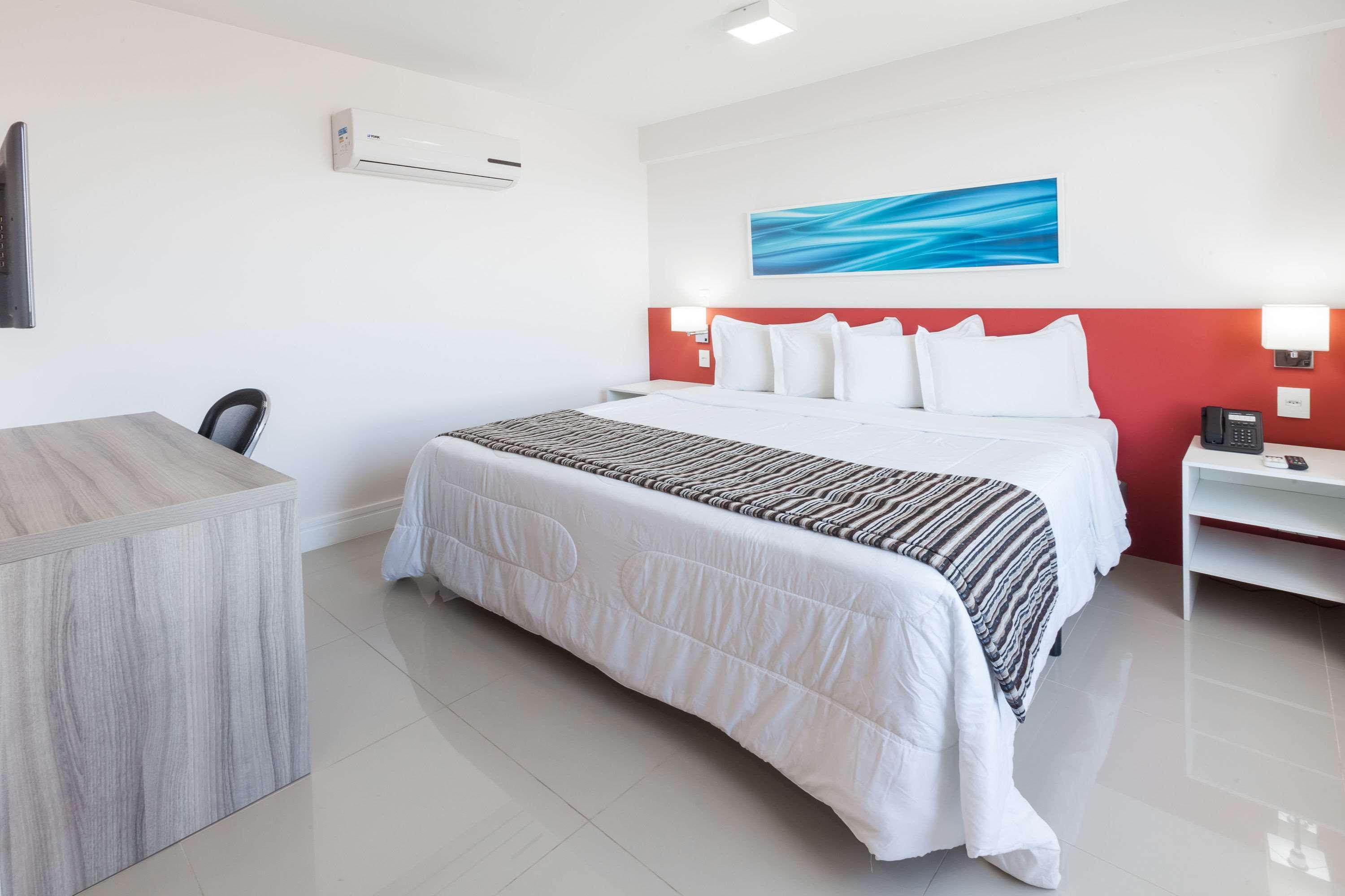 Ramada Hotel & Suites Campos Pelinca Campos dos Goytacazes Esterno foto