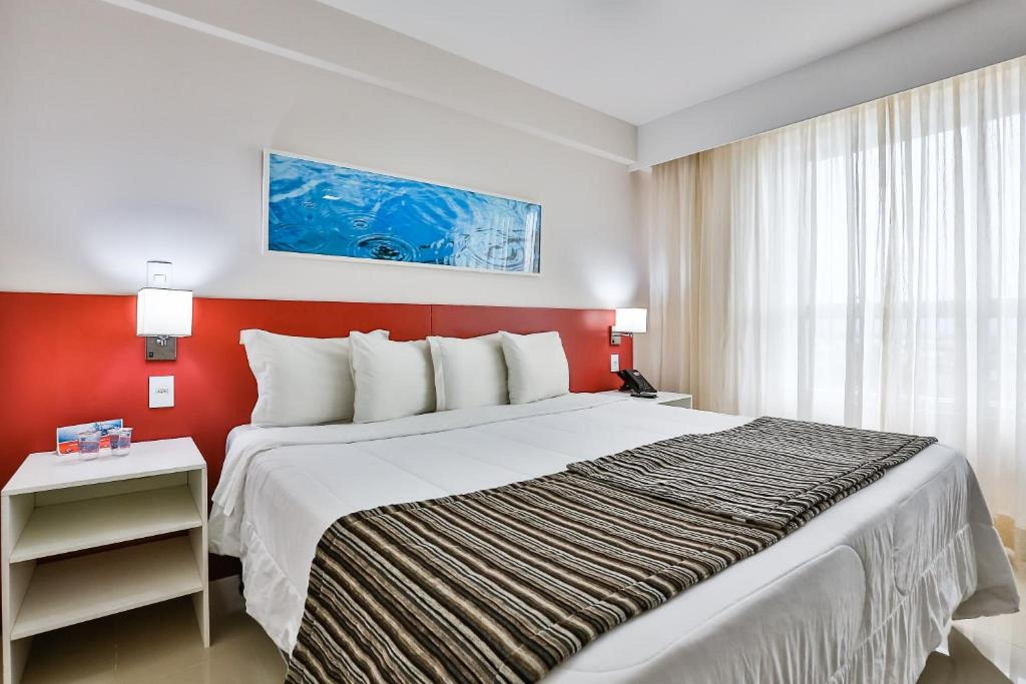 Ramada Hotel & Suites Campos Pelinca Campos dos Goytacazes Esterno foto