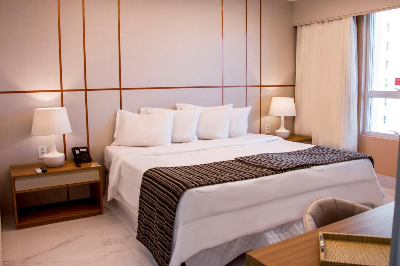 Ramada Hotel & Suites Campos Pelinca Campos dos Goytacazes Esterno foto