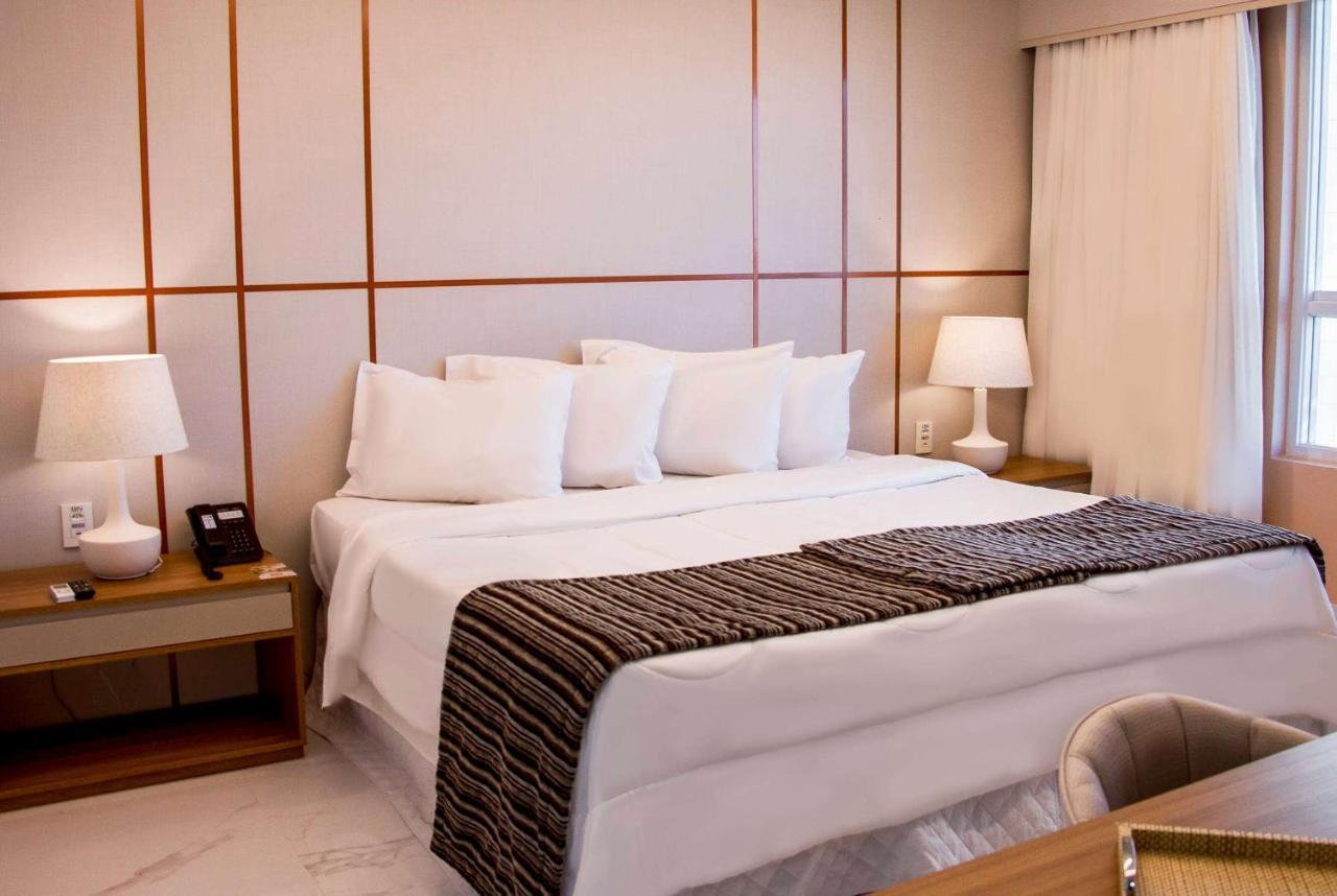 Ramada Hotel & Suites Campos Pelinca Campos dos Goytacazes Esterno foto